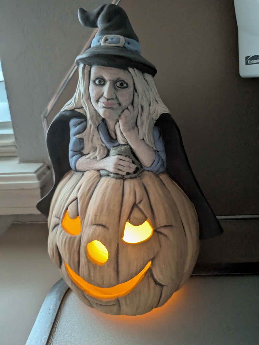 10" Vintage Hand Painted Ceramic Halloween Witch Pumpkin Candle Cover Decor